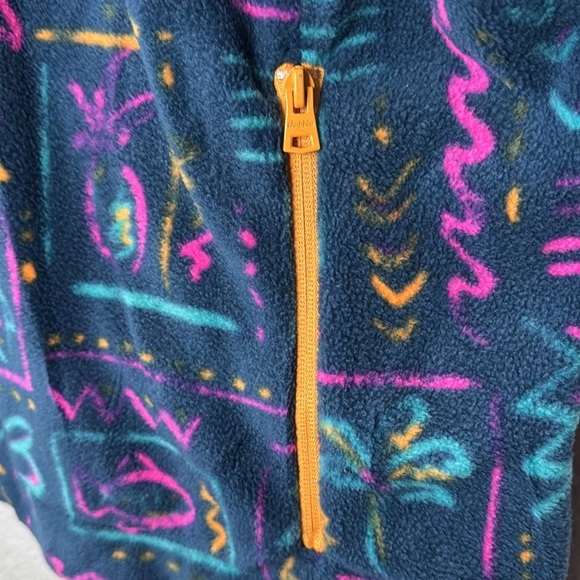 Chubbies Chilly Vibes Pullover Size L Men’s Casual Jacket Colorful Preppy - Picture 5 of 6